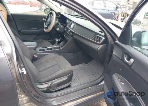 2017 Kia Optima Lx z USA, uszkodzony, nr VIN 5XXGT4L32HG124235